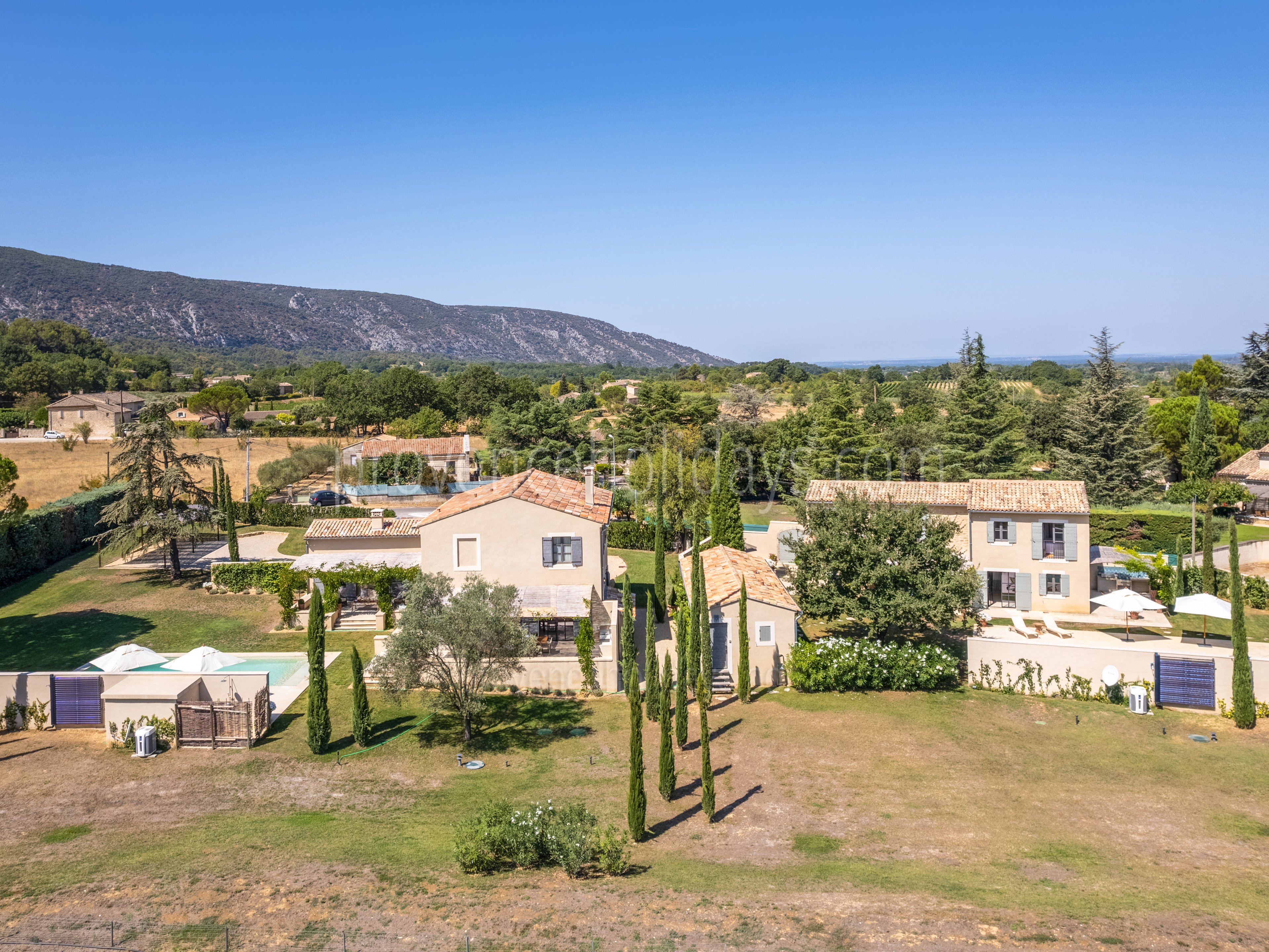 1 - Domaine des Vignobles: Villa: Exterior