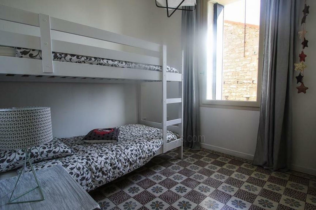 19 - Mas de Maussane-les-Alpilles: Villa: Bedroom