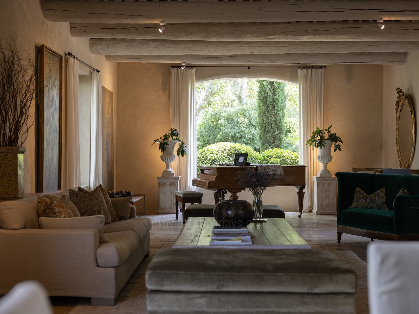 5 - Bastide Provençale: Villa: Interior