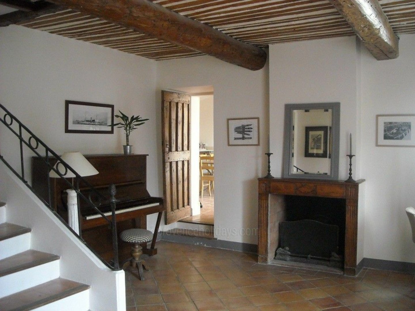 11 - Maison Puyricard: Villa: Interior