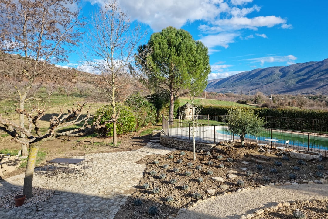 Holiday rental with a private pool in the Luberon Mas Cerisiers - 5