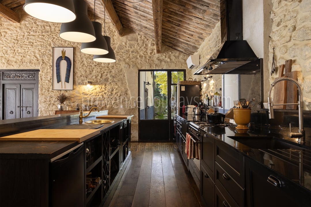 26 - Le Mas d\'Entraigues: Villa: Interior