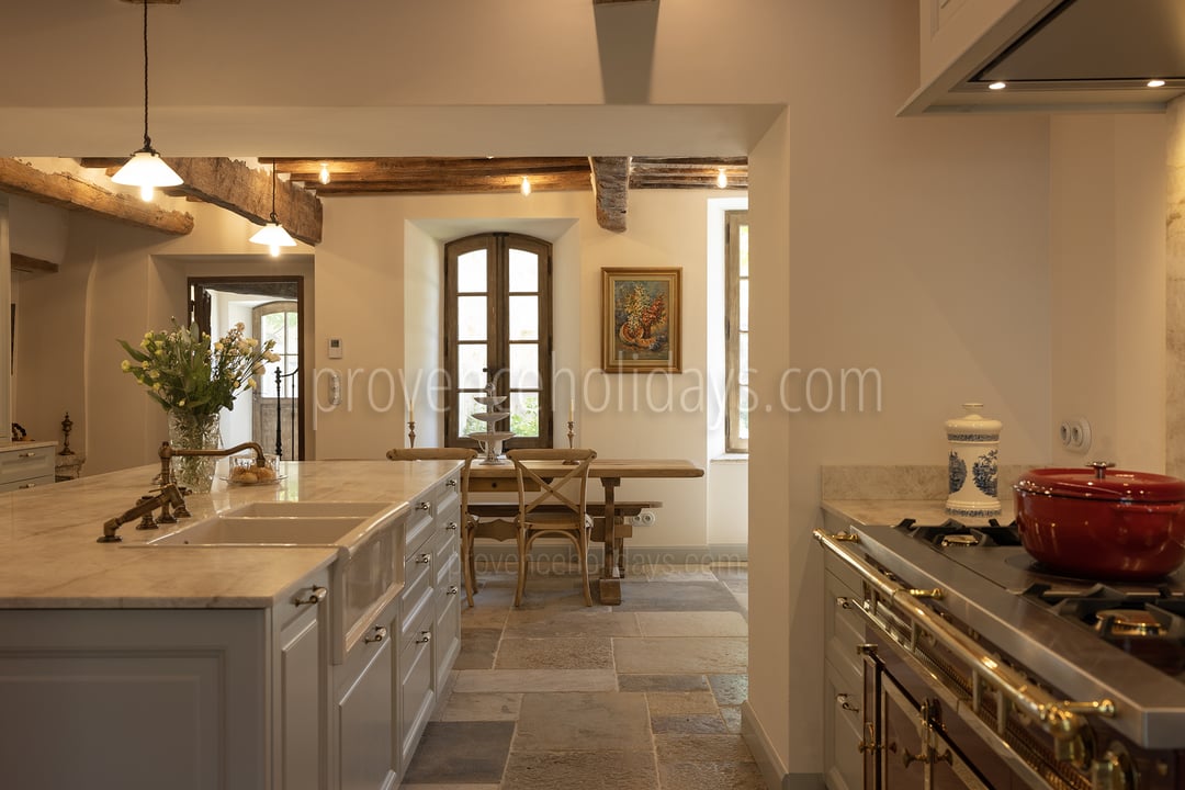 19 - Grand Mas d\'Oppède: Villa: Interior