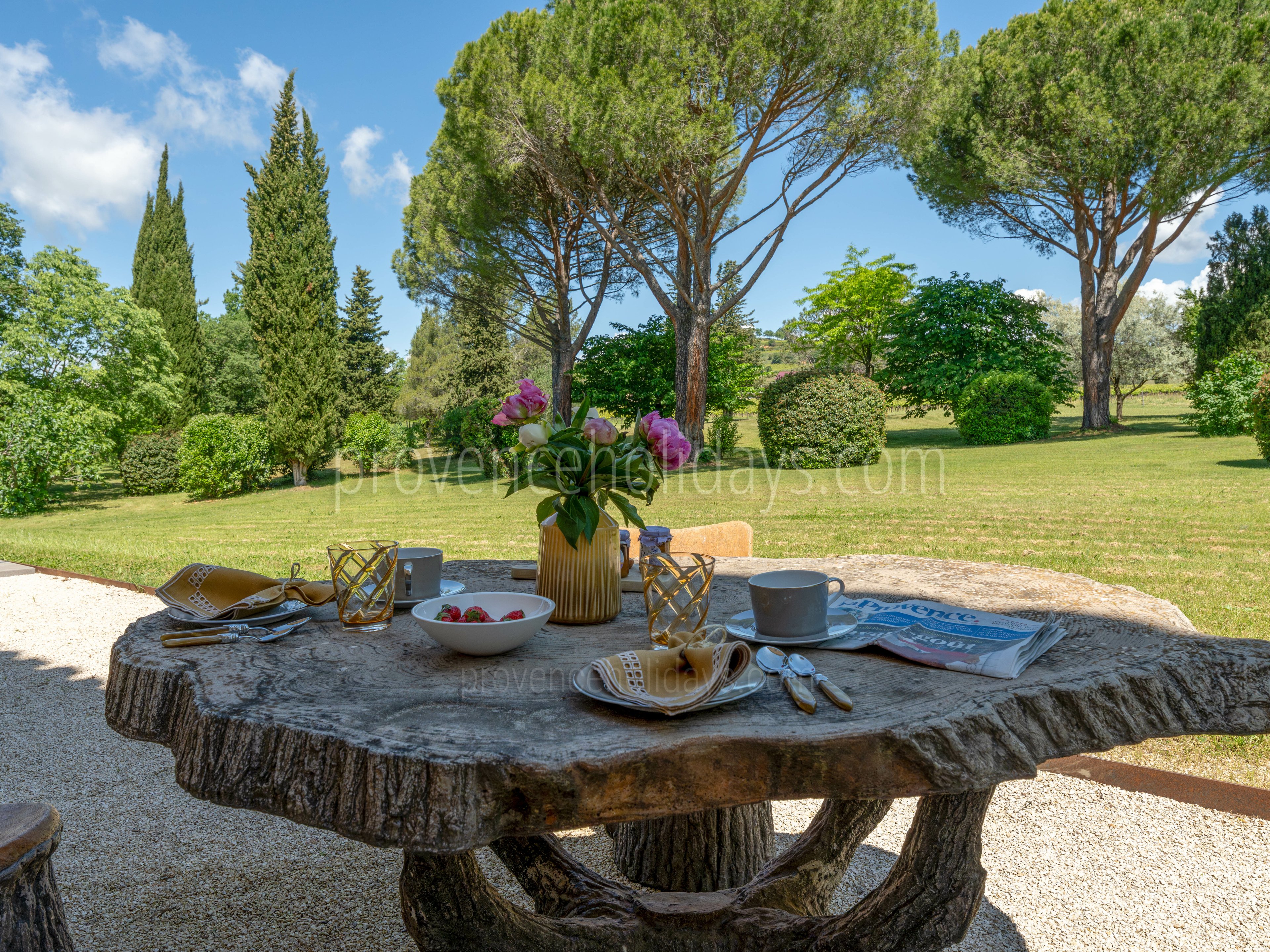 27 - La Bastide Incarnat: Villa: Exterior