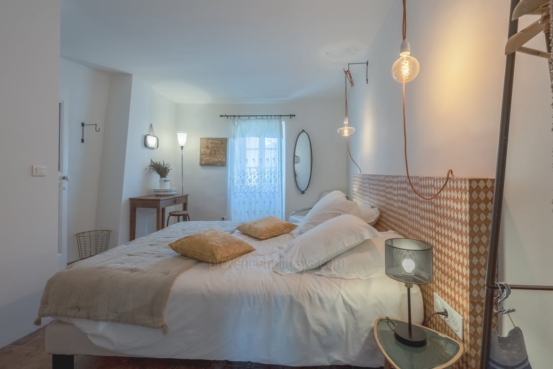 39 - Mas du Taureau: Villa: Bedroom