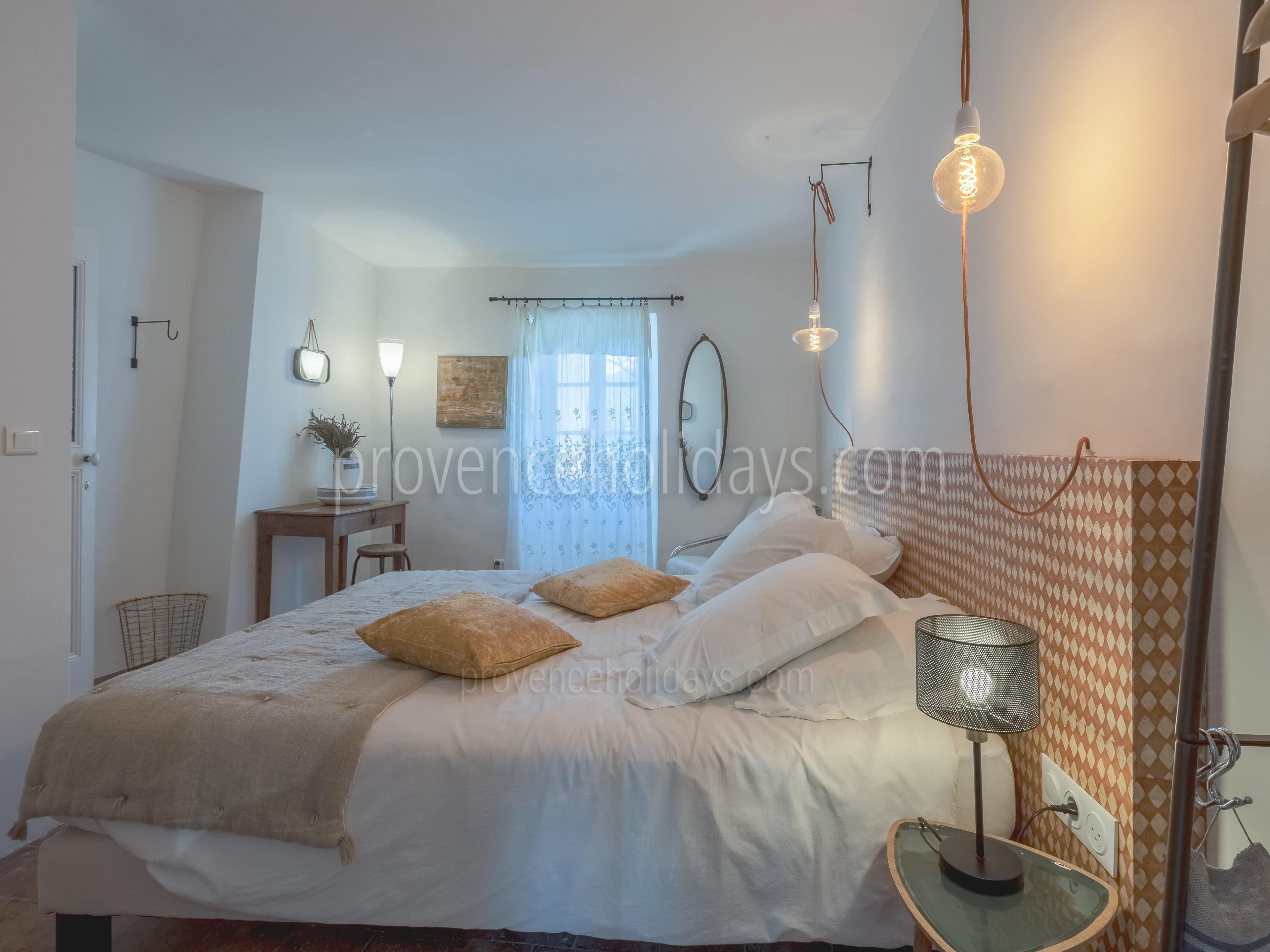 39 - Mas du Taureau: Villa: Bedroom