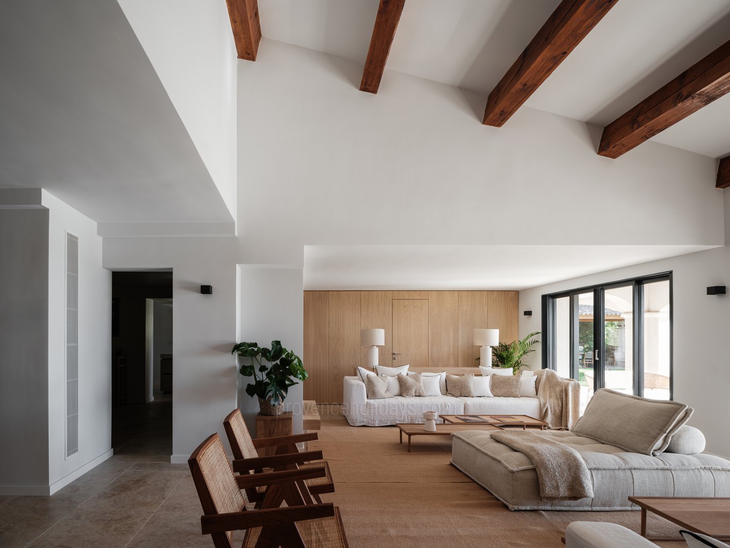 4 - Villa Hautvallon: Villa: Interior