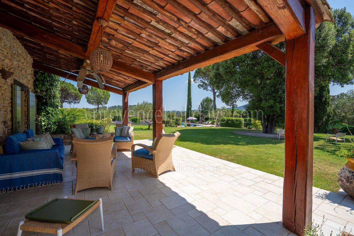 3 - Bastide des Figuiers: Villa: Exterior