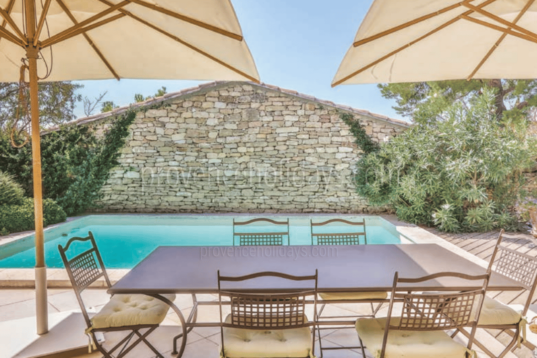 Charmant vakantiehuis met verwarmd zwembad in Gordes - Zwembad