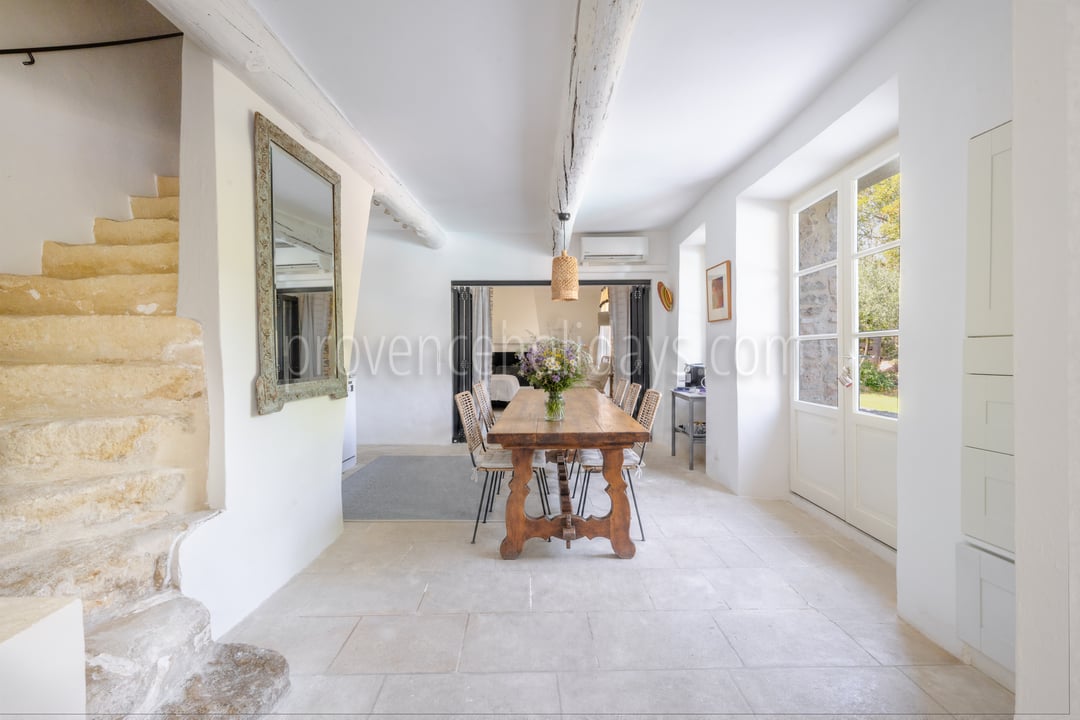 33 - Maison du Soleil: Villa: Interior