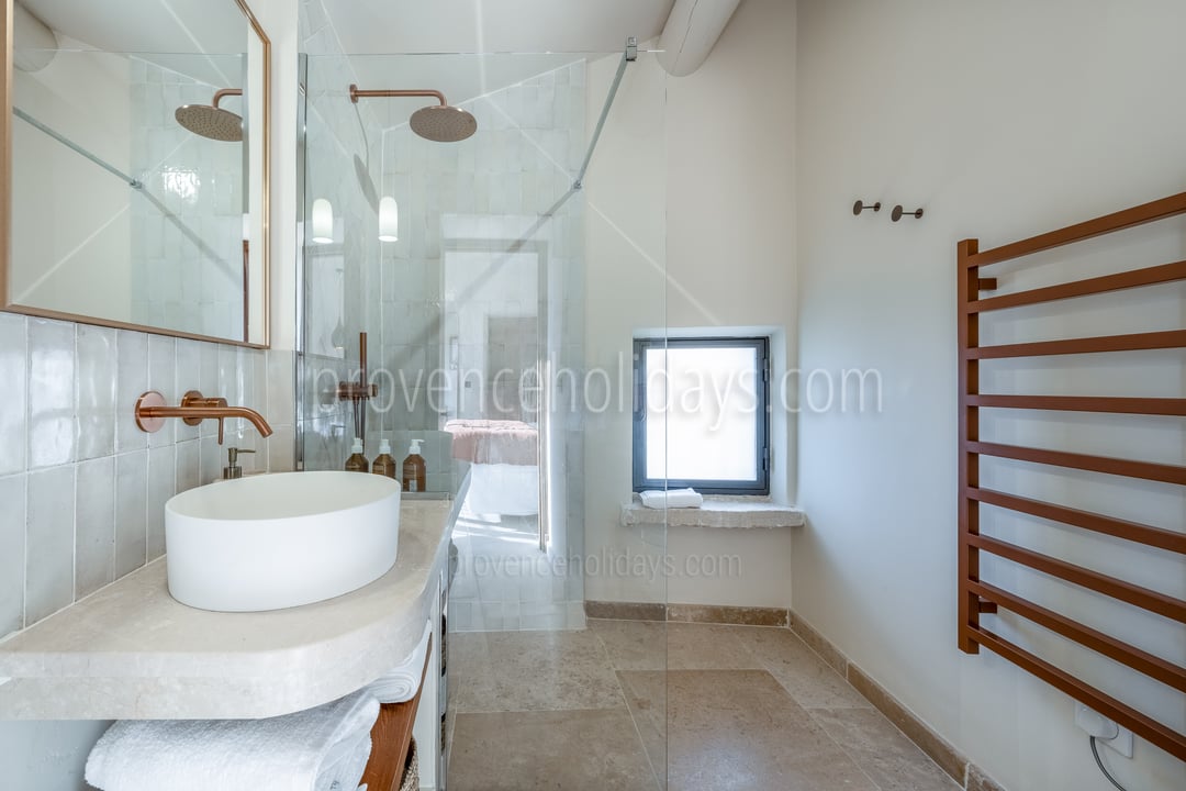 32 - Mas du Verger: Villa: Bathroom