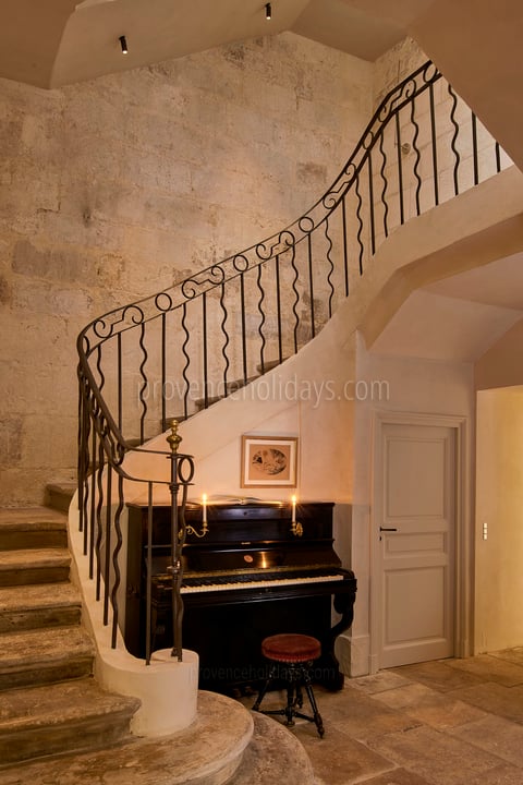 37 - Maison Tourelle: Villa: Interior