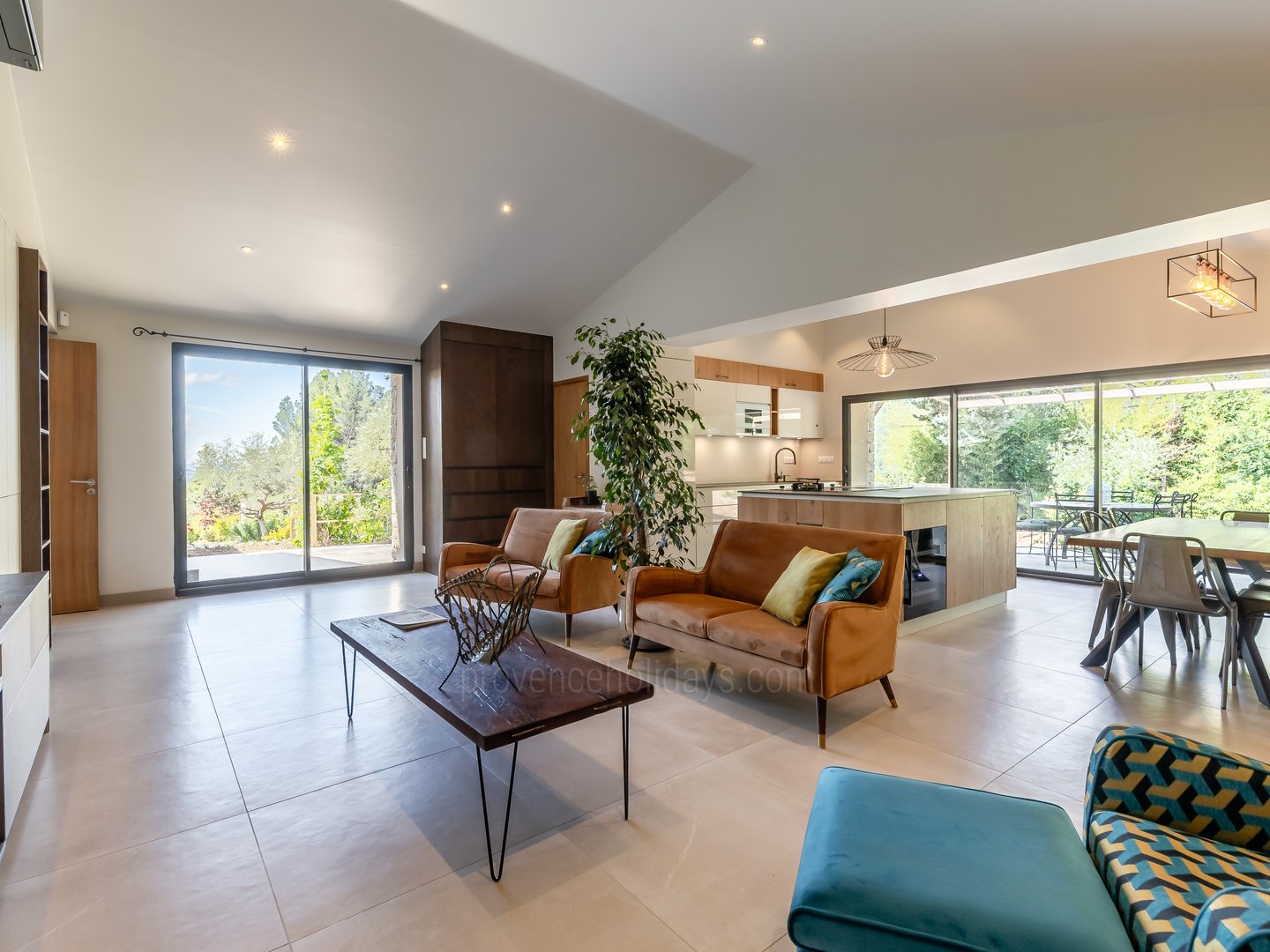 8 - Maison Mistral: Villa: Interior