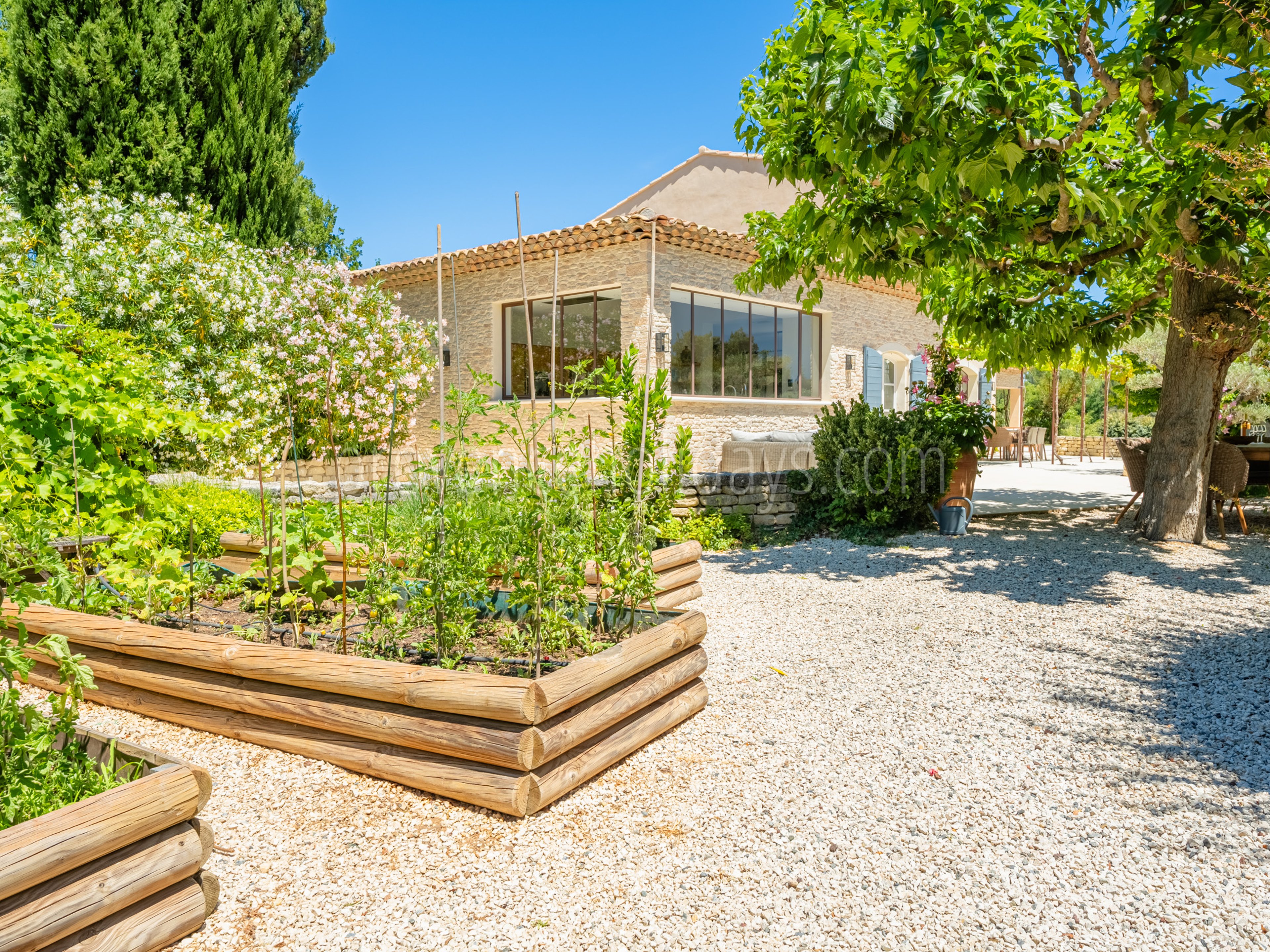 70 - Horizon Sainte-Victoire: Villa: Exterior
