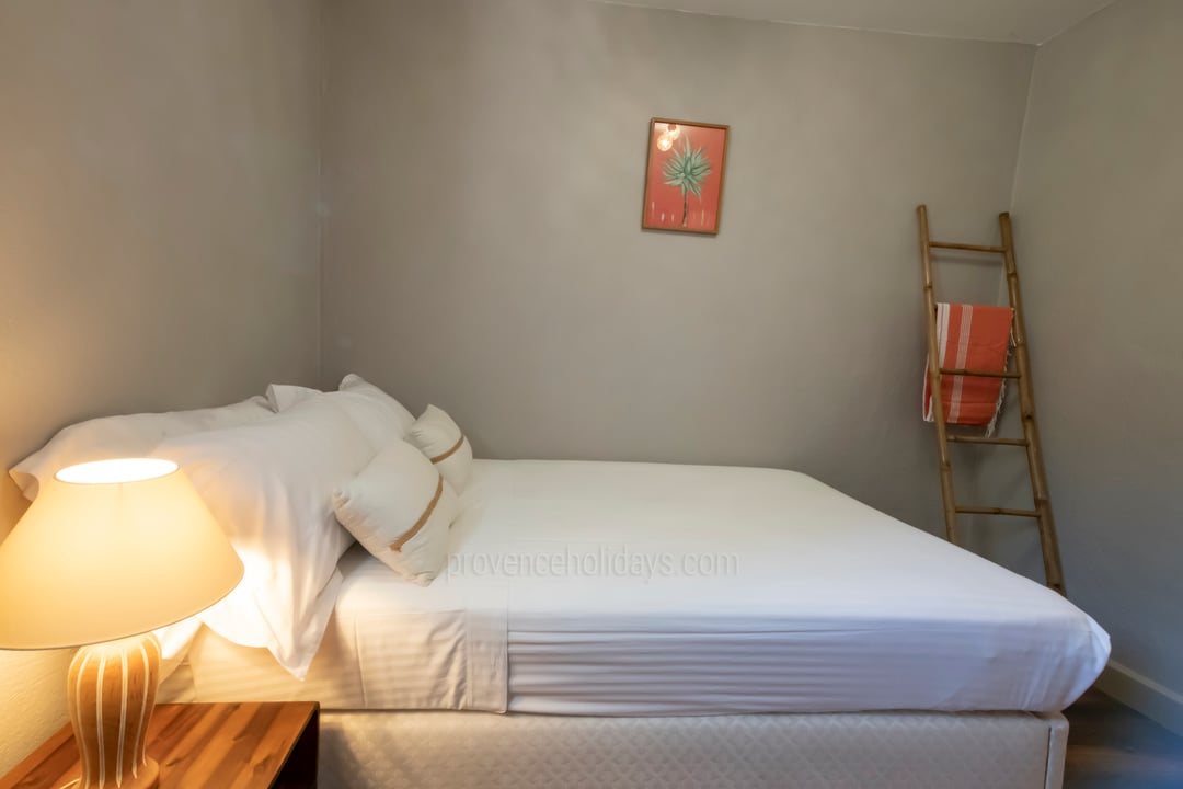 51 - Villa Kimbry: Villa: Bedroom