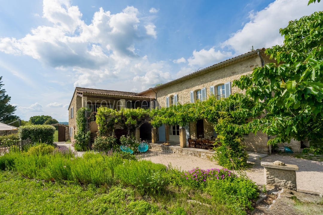 30 - La Bastide Neuve: Villa: Exterior