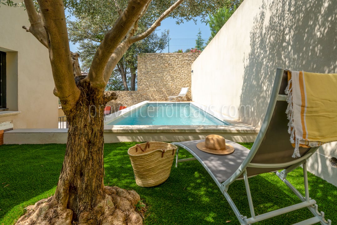 28 - Le Belvédère Provençal: Villa: Pool
