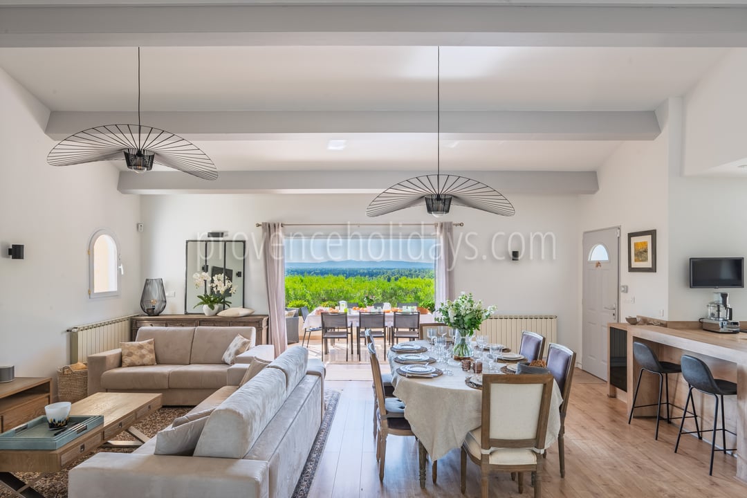 30 - La Pinède: Villa: Interior