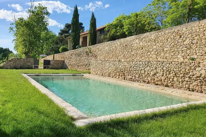 Holiday villa in La Tour-d'Aigues, The Luberon