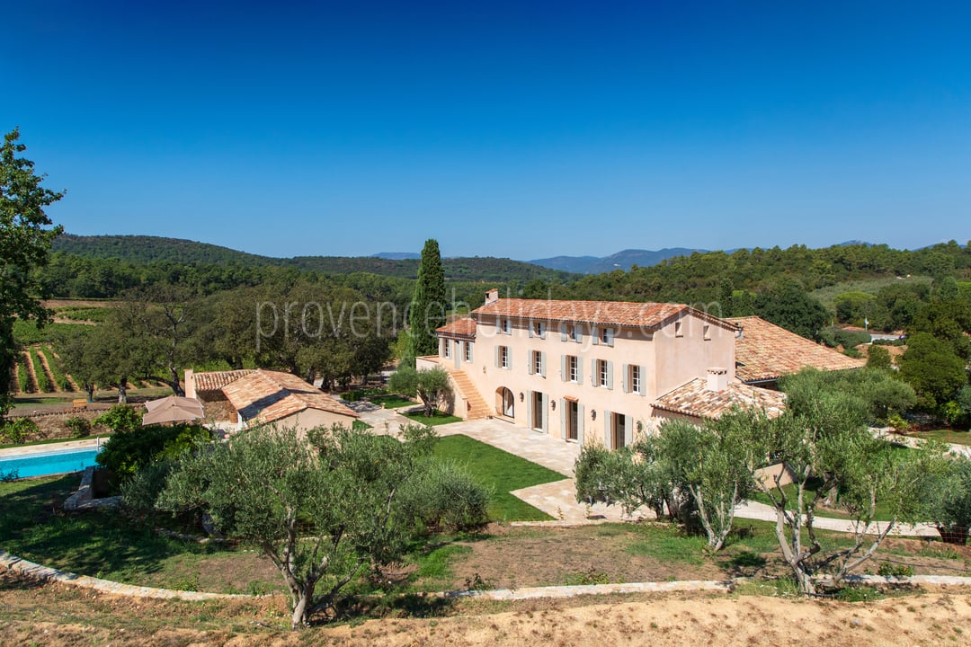 17 - Bastide Queen: Villa: Exterior