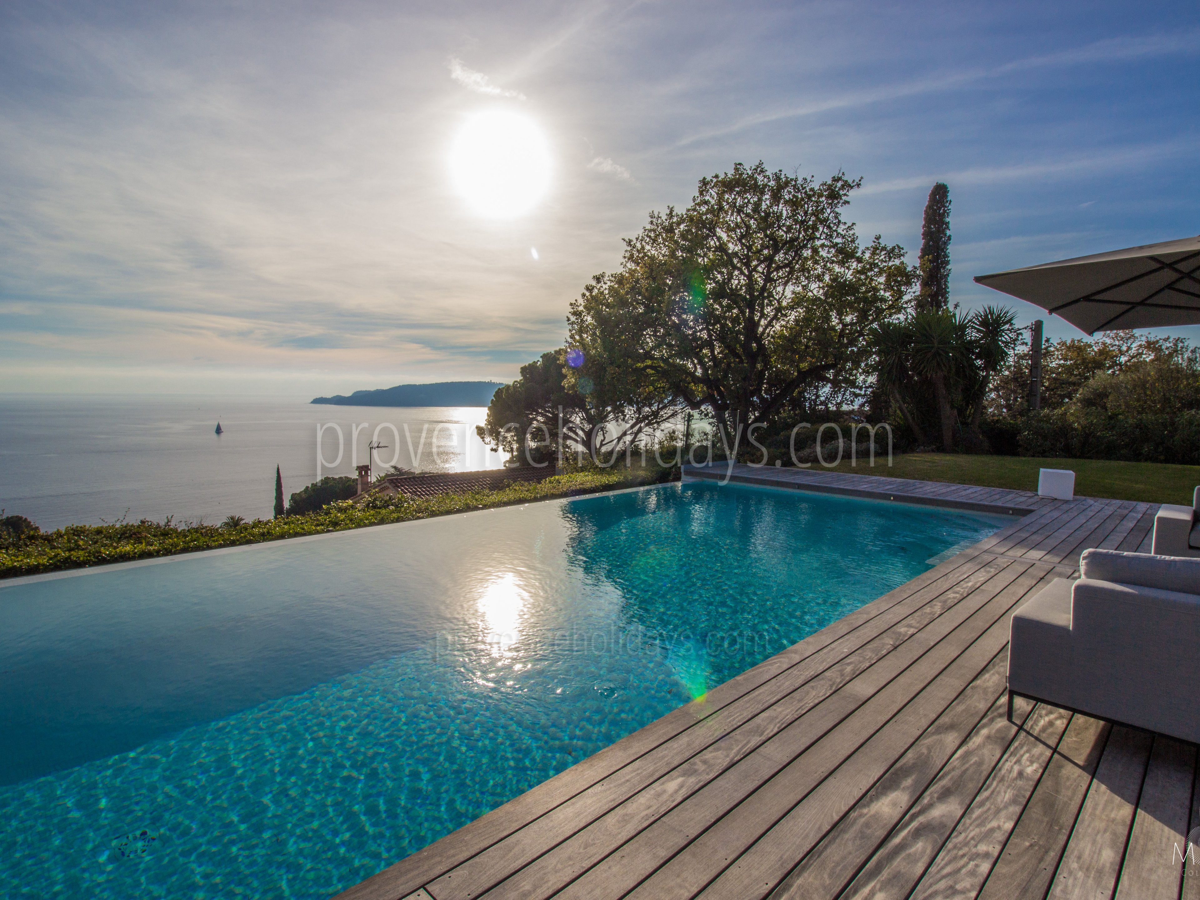 33 - Villa Toulon: Villa: Pool