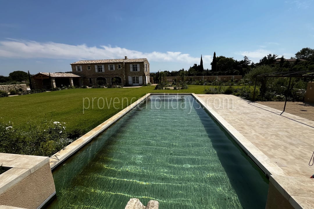 15 - Provençal mas in Eygalières: Villa: Pool