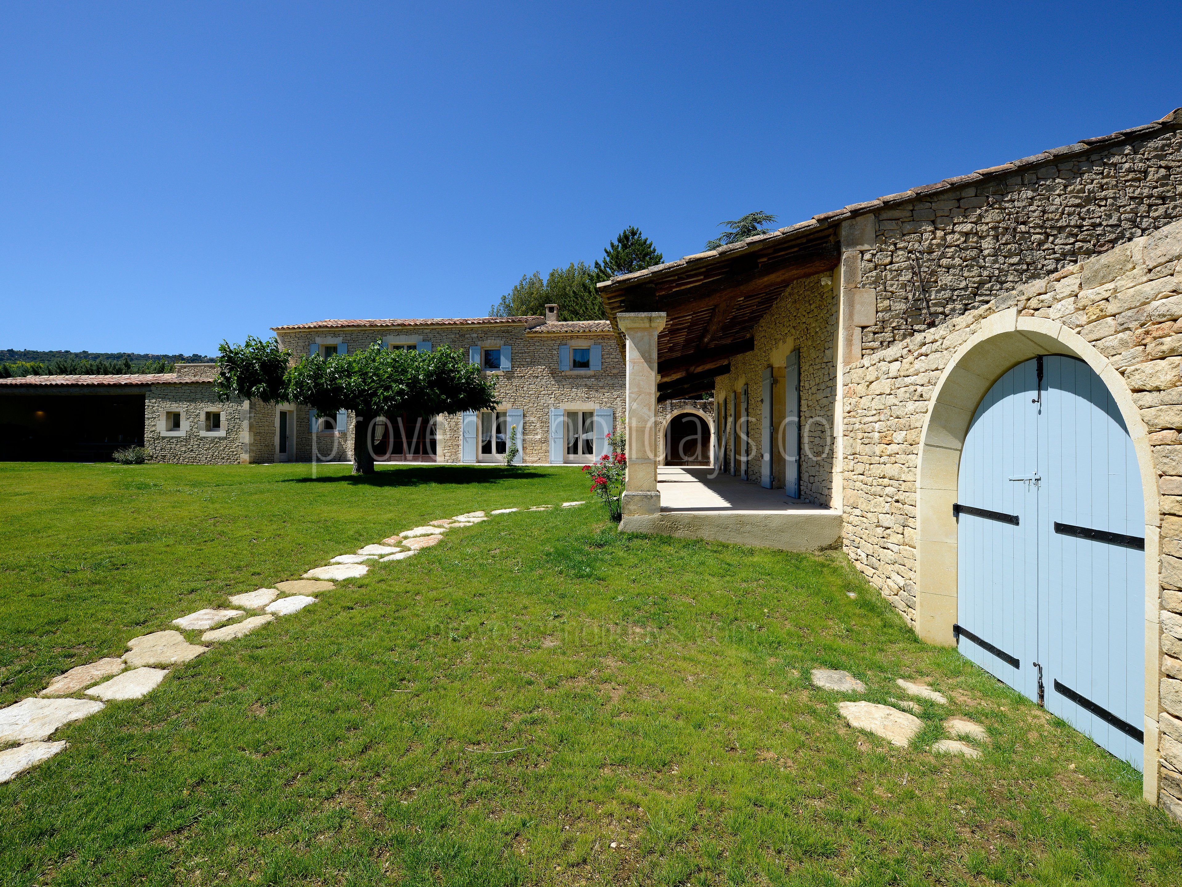 34 - Maison du Bois d\'Or: Villa: Exterior