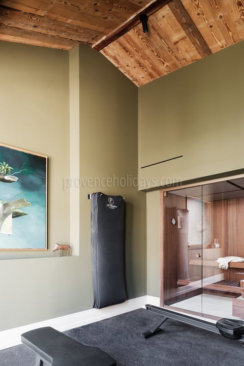 27 - Mas des Oliviers: Villa: Interior