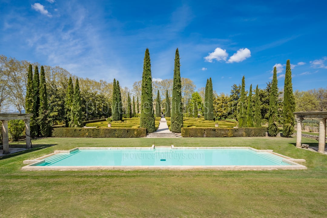 35 - Domaine de Luberon: Villa: Pool