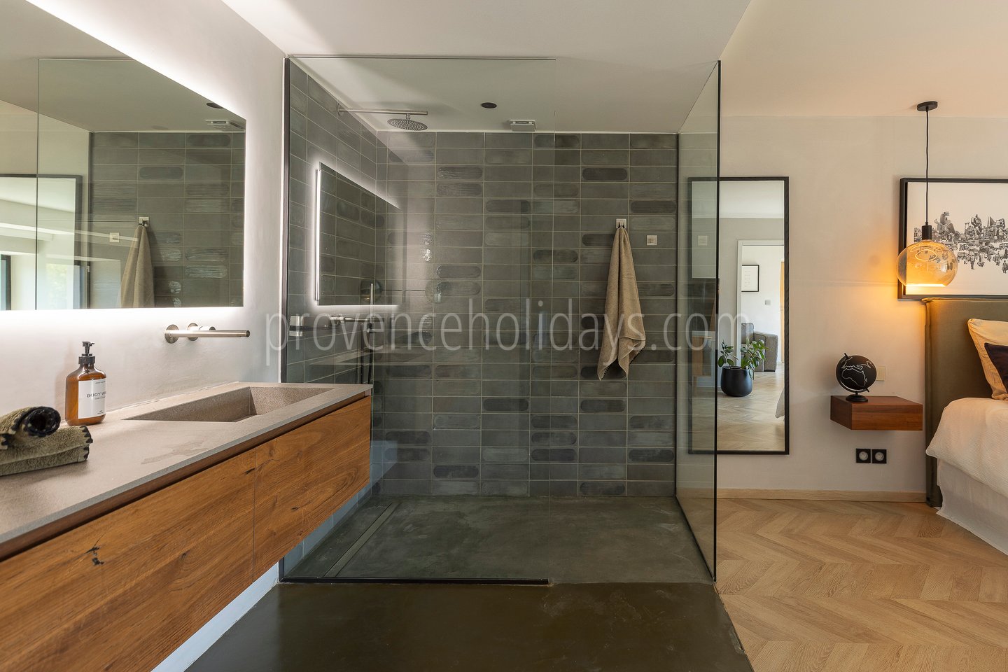 26 - Villa Saint Christol: Villa: Bathroom 4