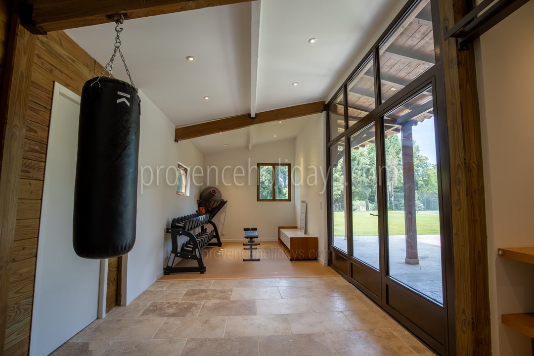 6 - Le Domaine des Cyprès: Villa: Interior