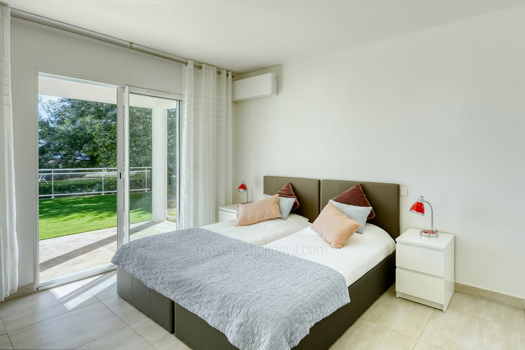 31 - Villa Céline: Villa: Bedroom