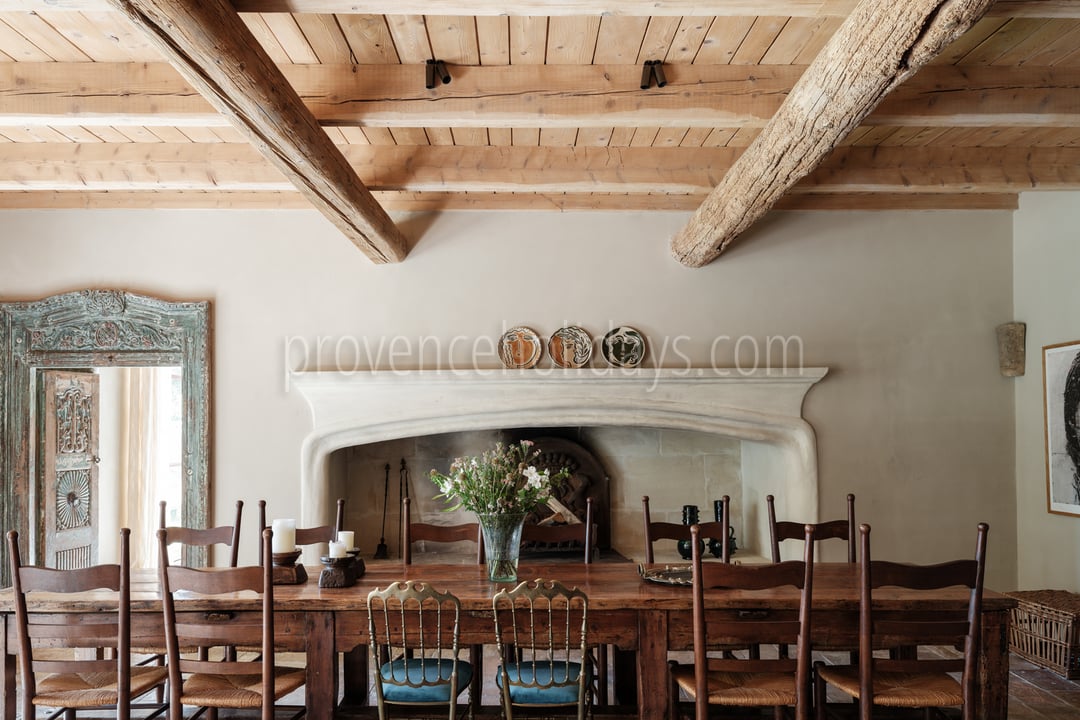 21 - Mas des Oliviers: Villa: Interior