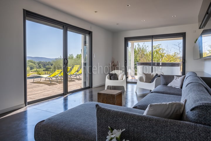 5 - Maison Valley: Villa: Interior