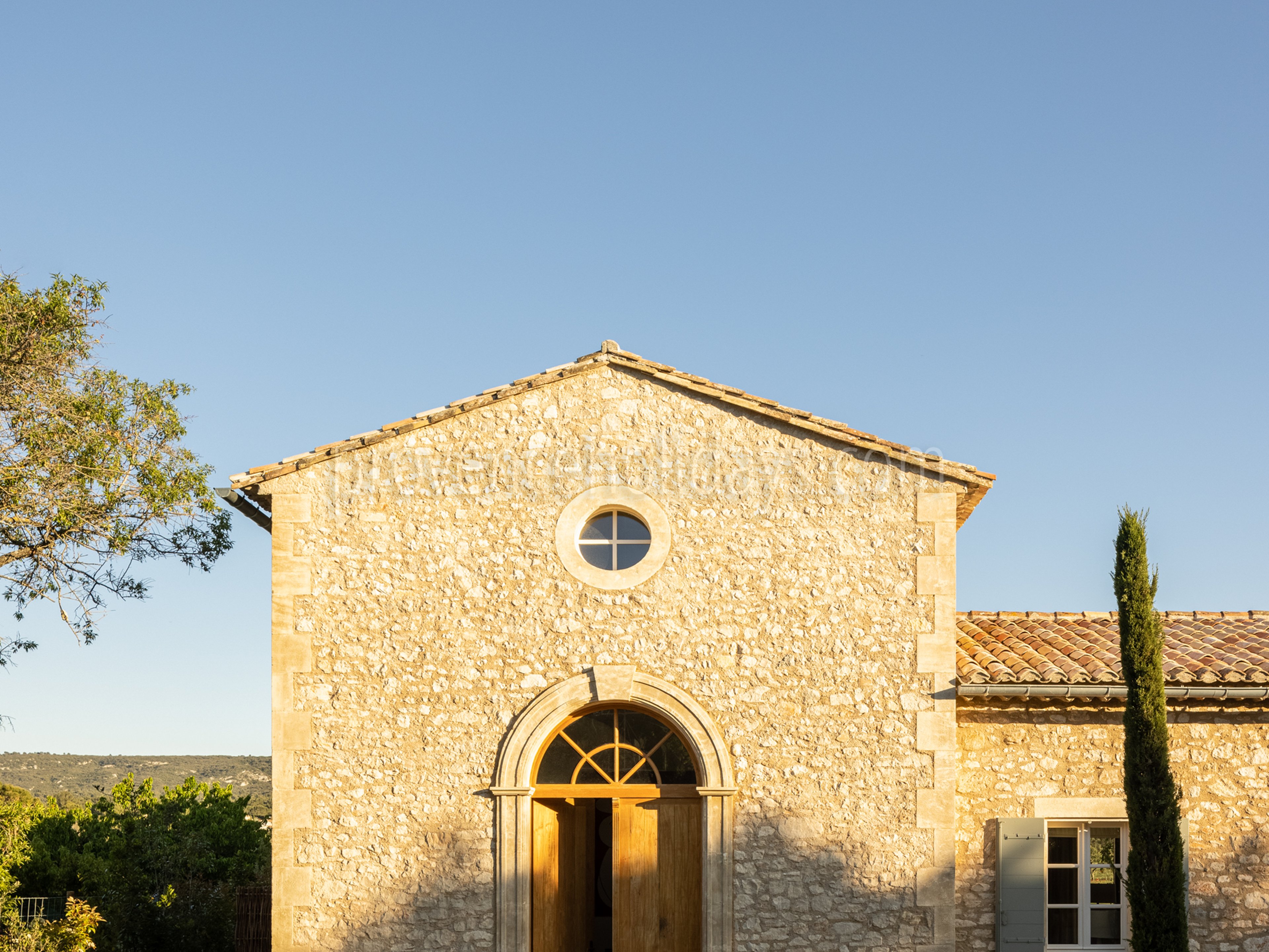12 - Mas Chabaud: Villa: Exterior