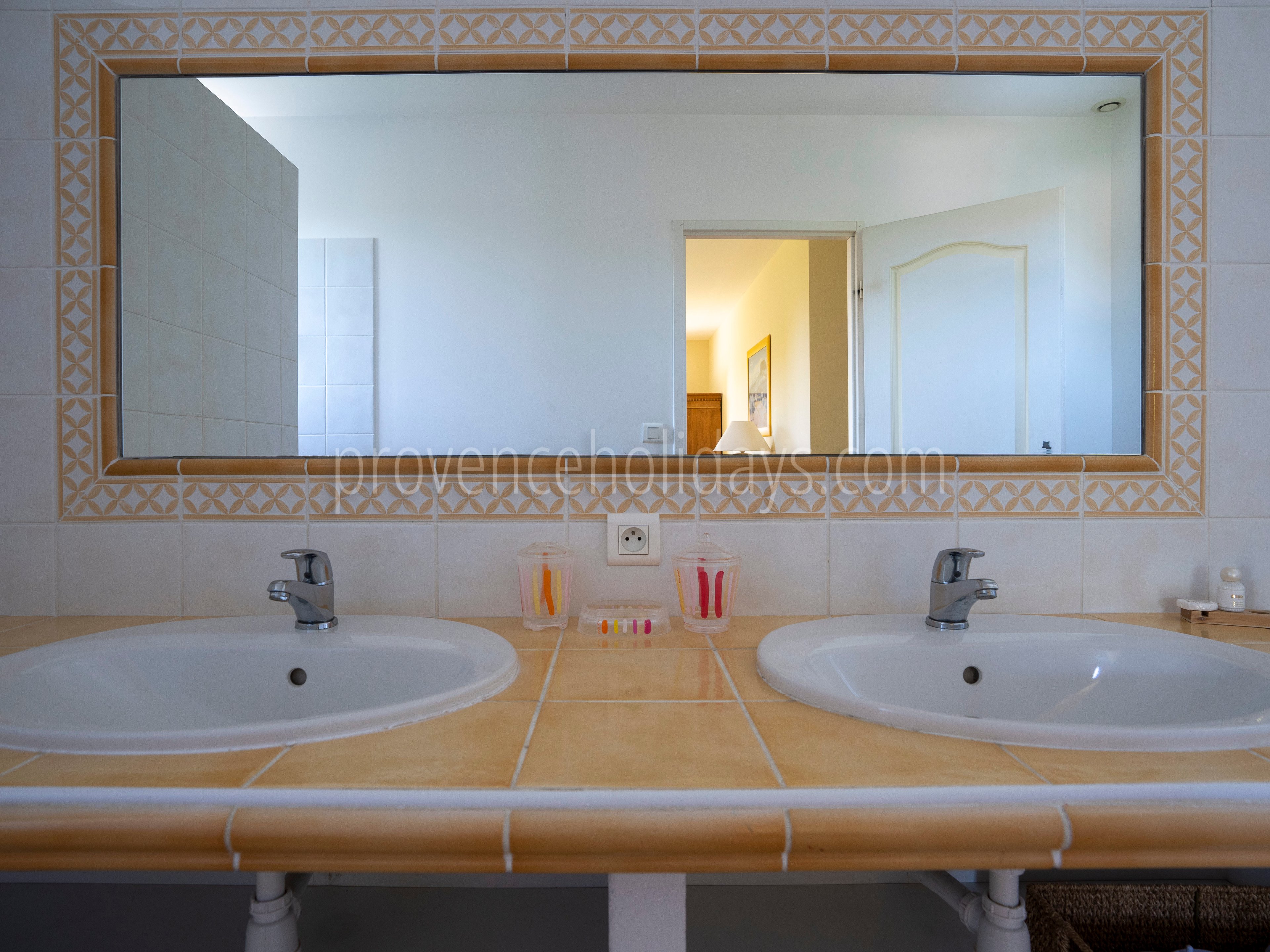 45 - Chez Alare: Villa: Bathroom