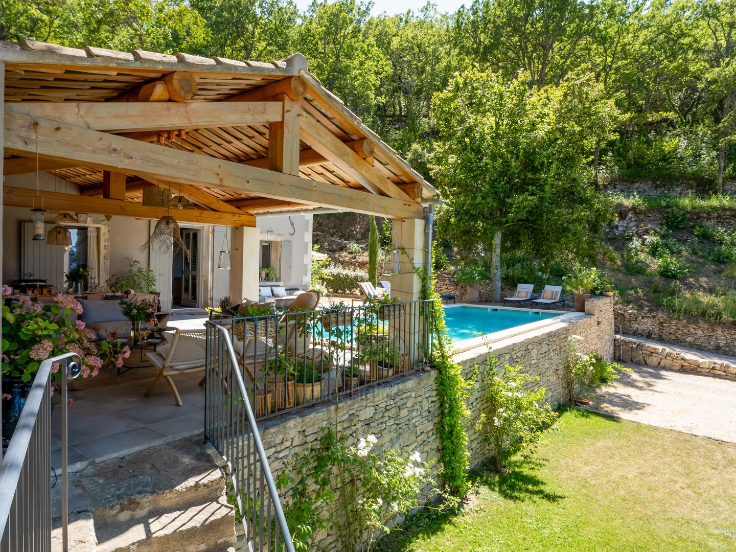 31 - Villa Horizon: Villa: Exterior