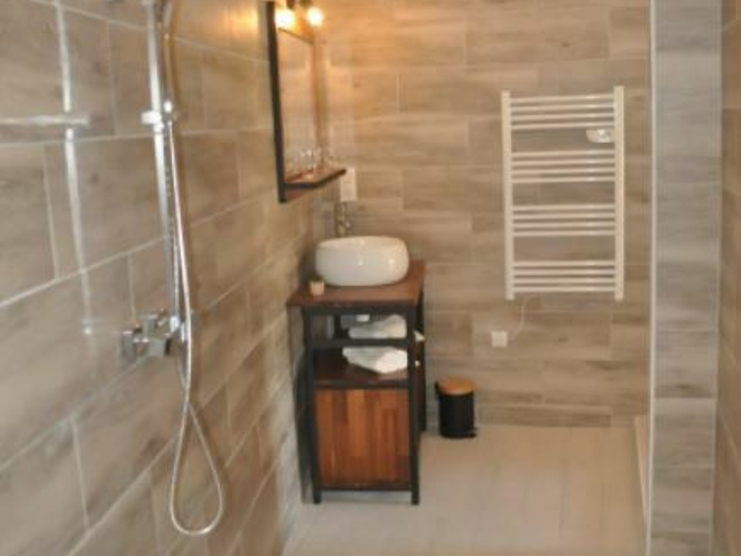 19 - La Manade: Villa: Bathroom