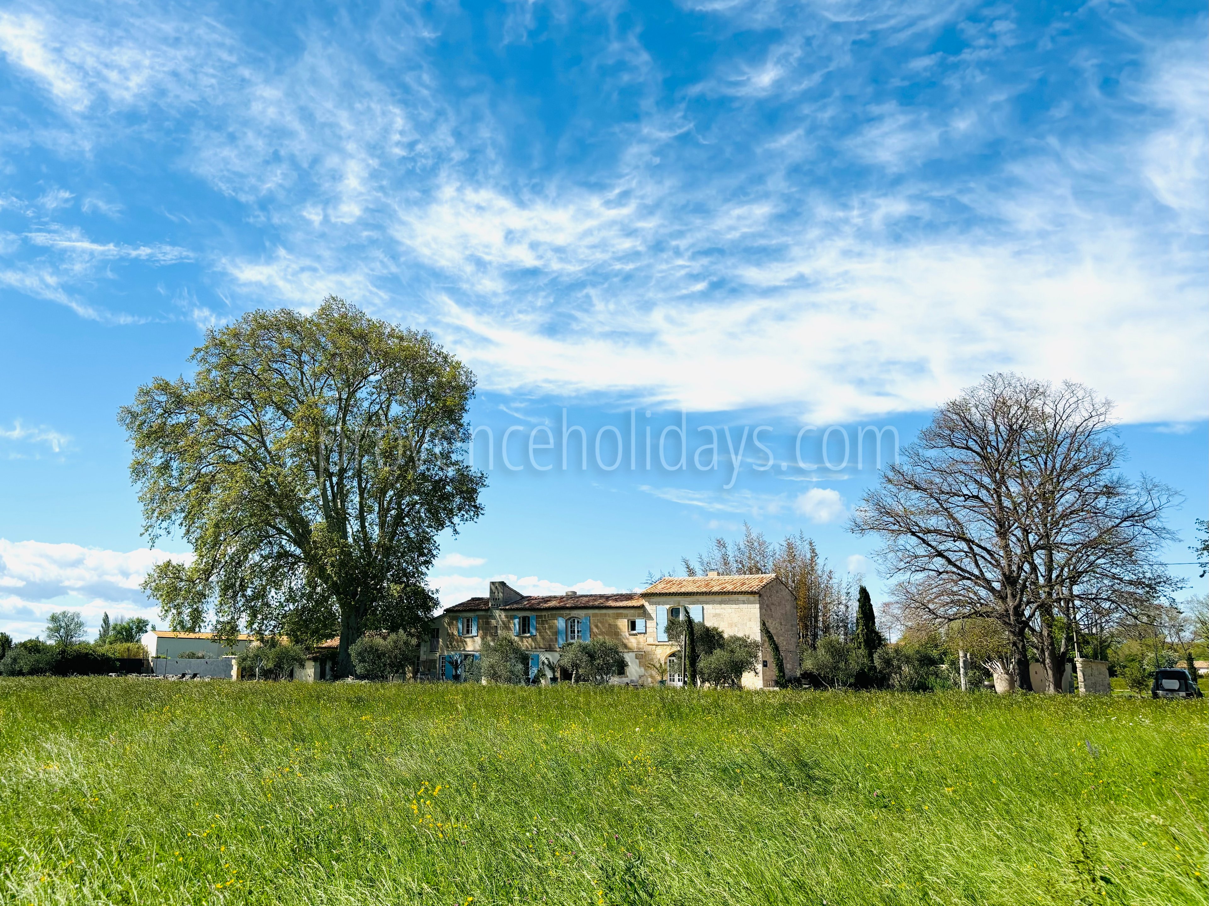 33 - Mas d\'Images: Villa: Exterior