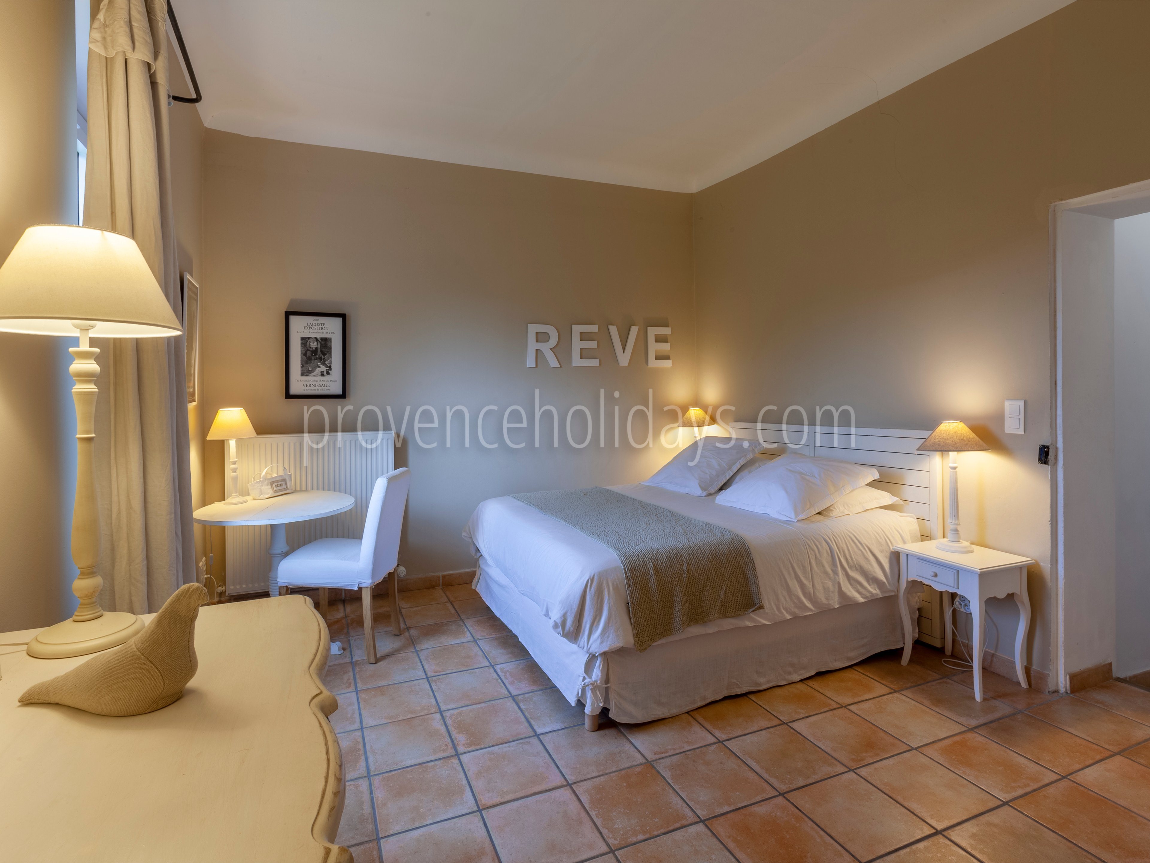44 - Maison Robion: Villa: Bedroom