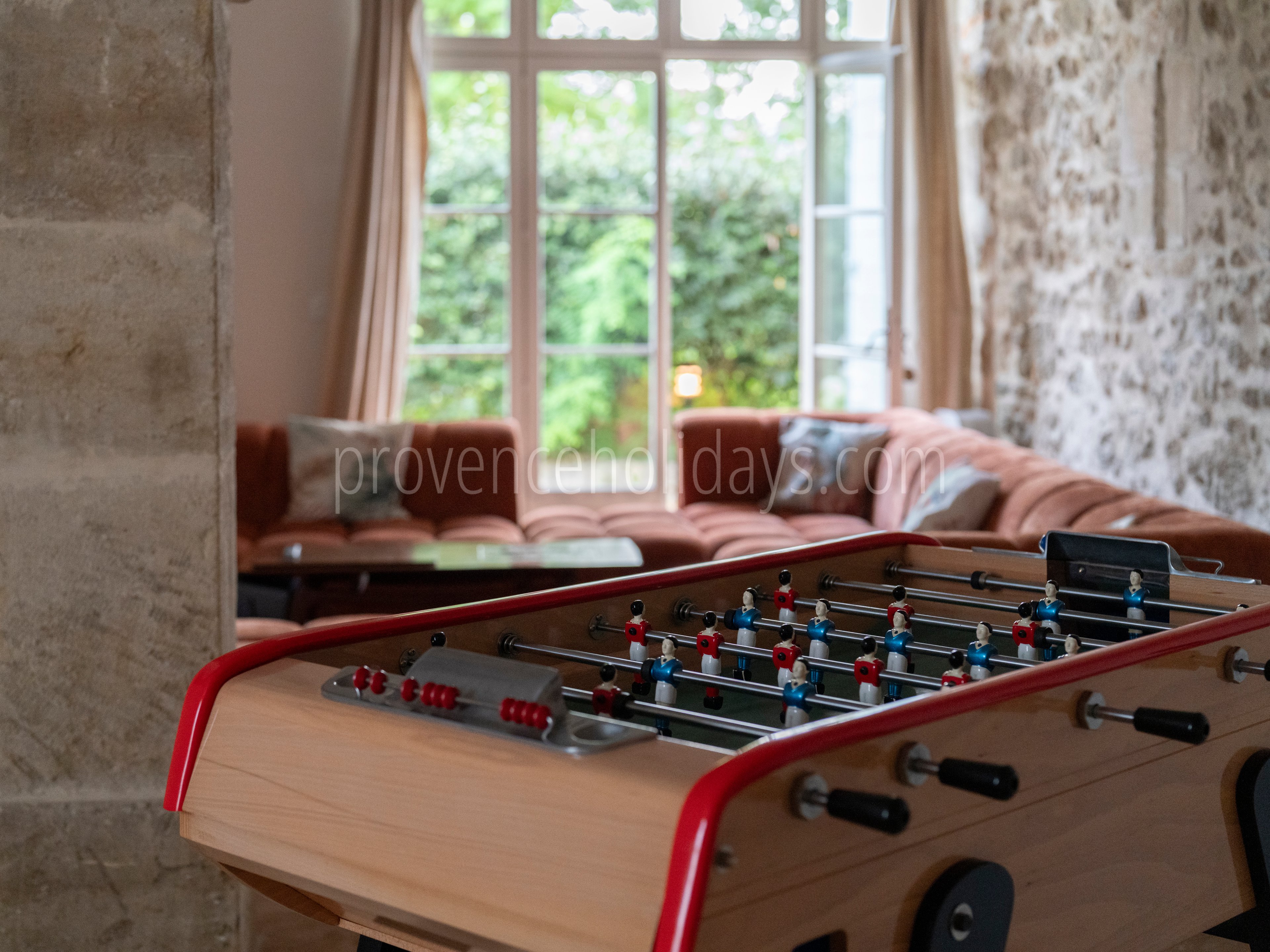 70 - La Bastide Neuve: Villa: Interior