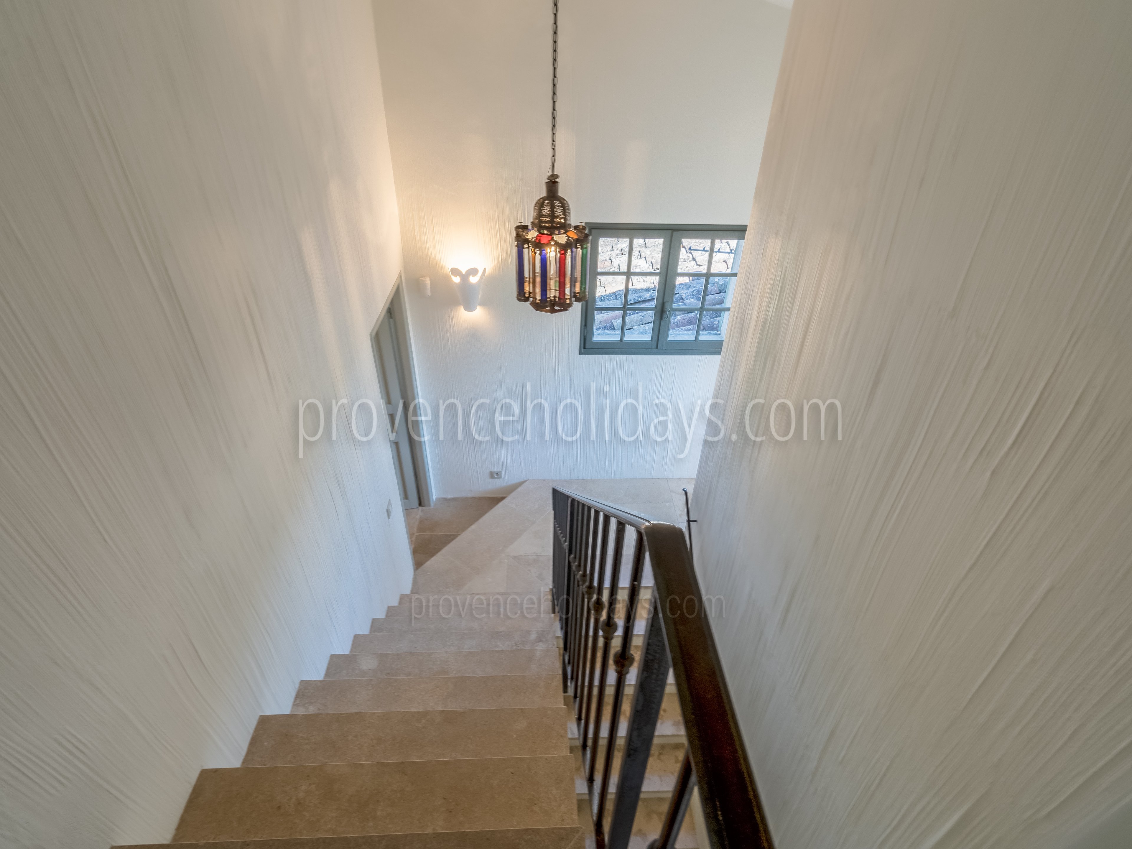 36 - Mas en Campagne: Villa: Interior