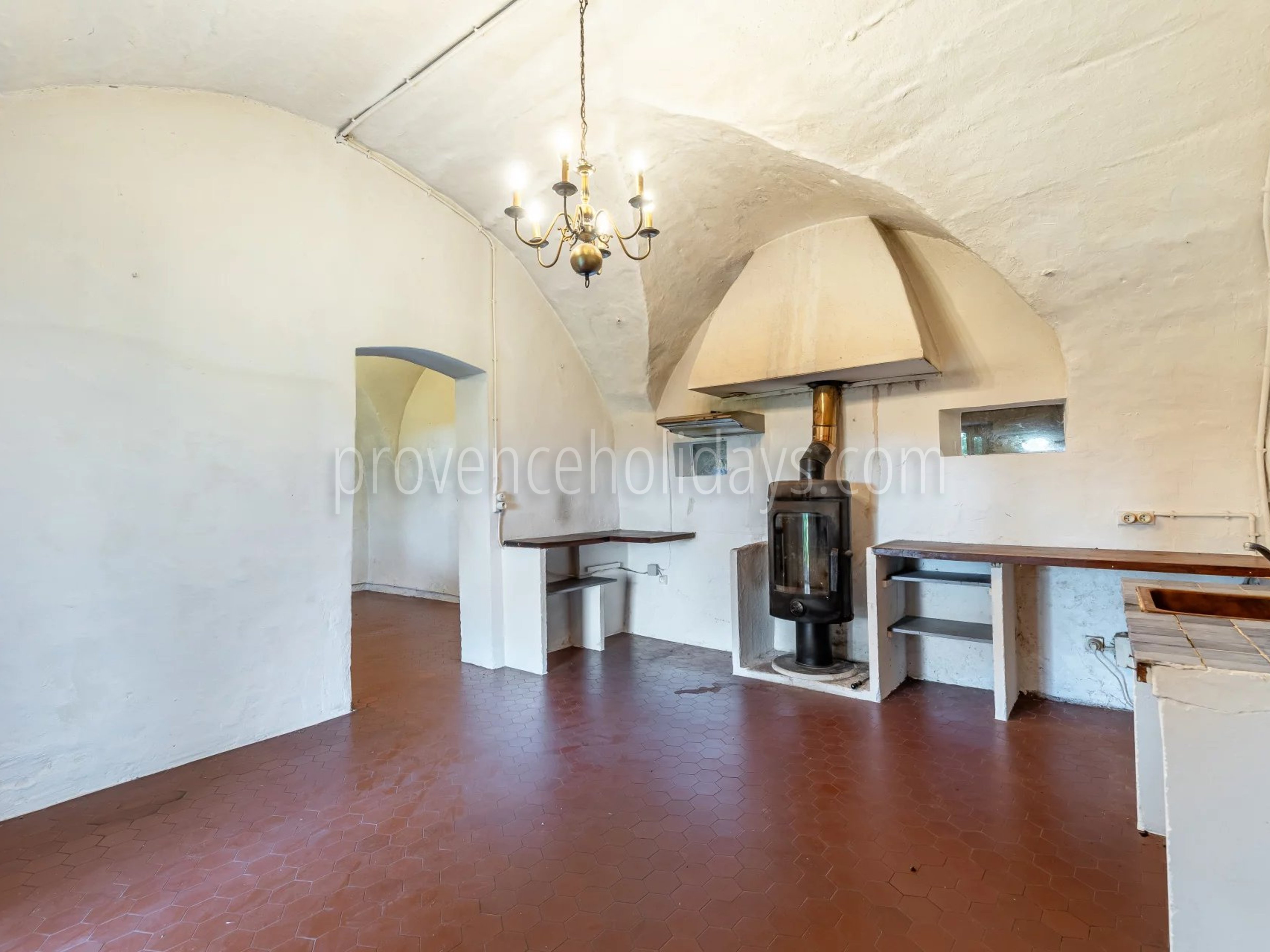 19 - Stone property in Cucuron: Villa: Interior