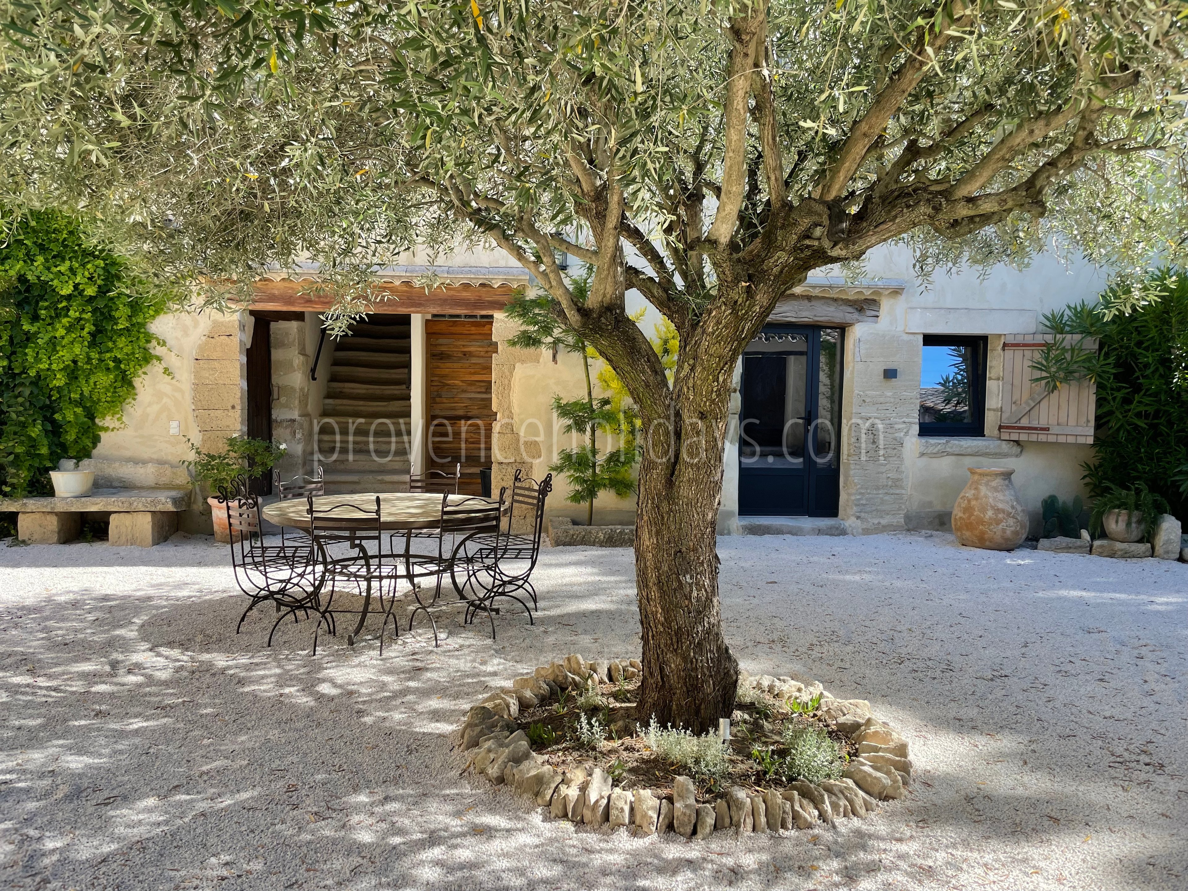 5 - La Bâtisse de L\'Isle: Villa: Exterior