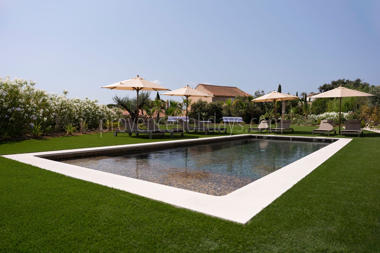 42 - Villa Coco: Villa: Pool