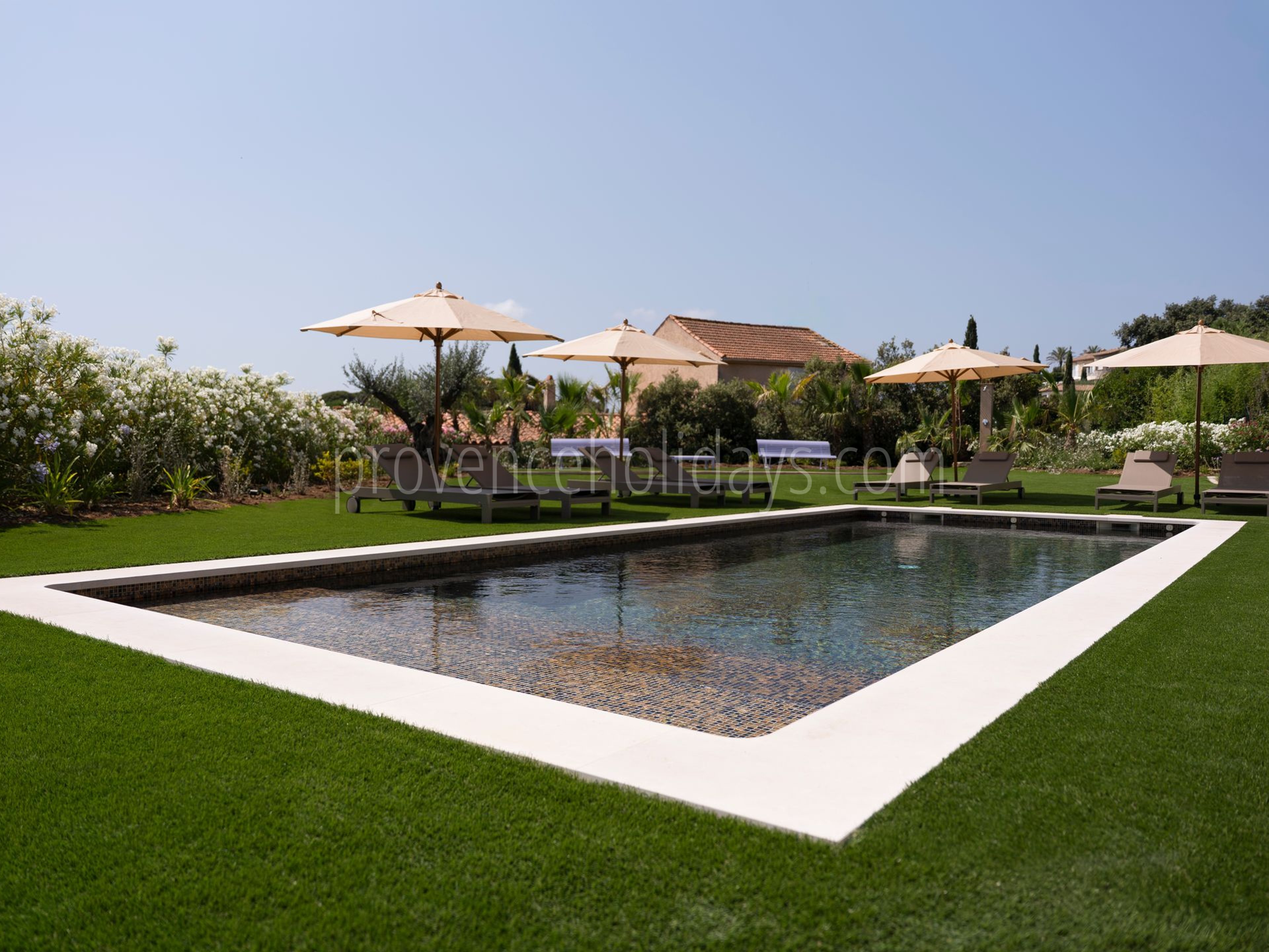 42 - Villa Coco: Villa: Pool