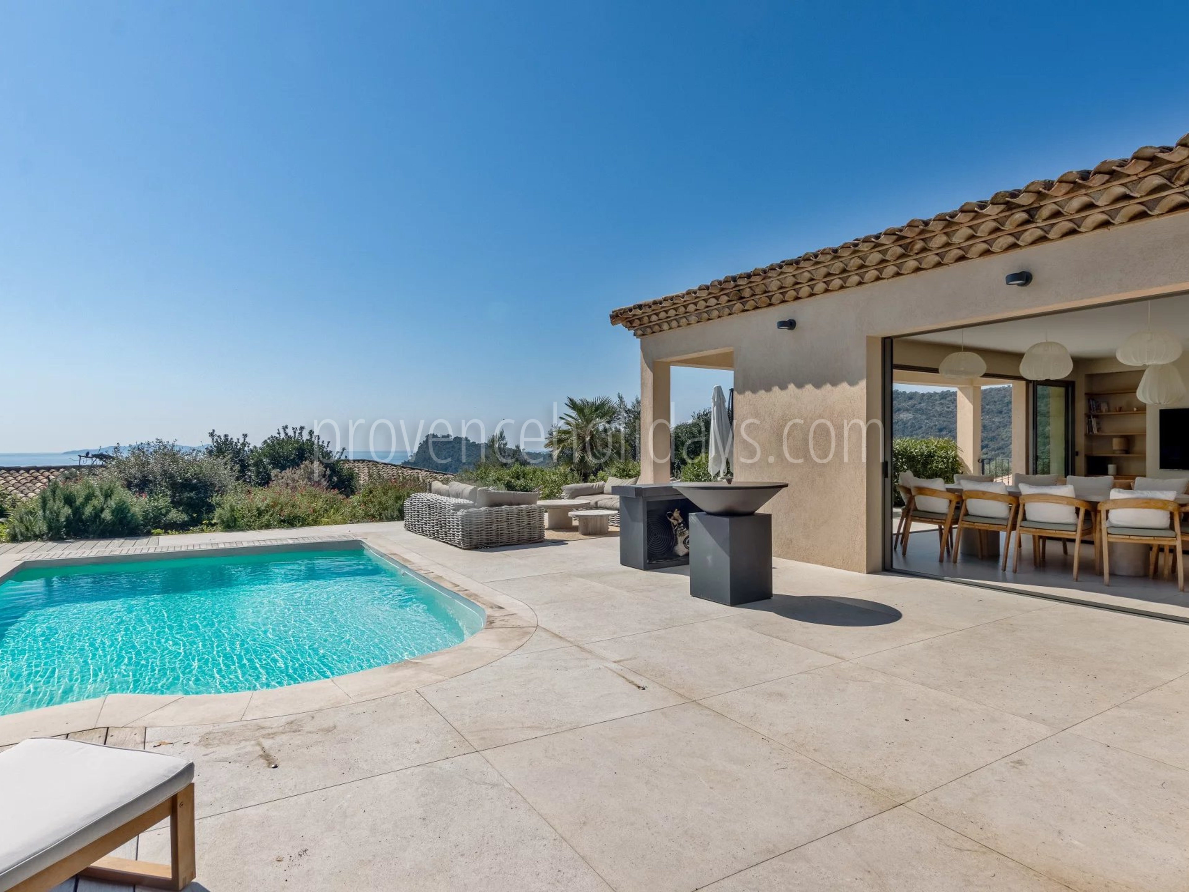 9 - Gerenoveerde villa in Rayol-Canadel-sur-Mer: Villa: Pool