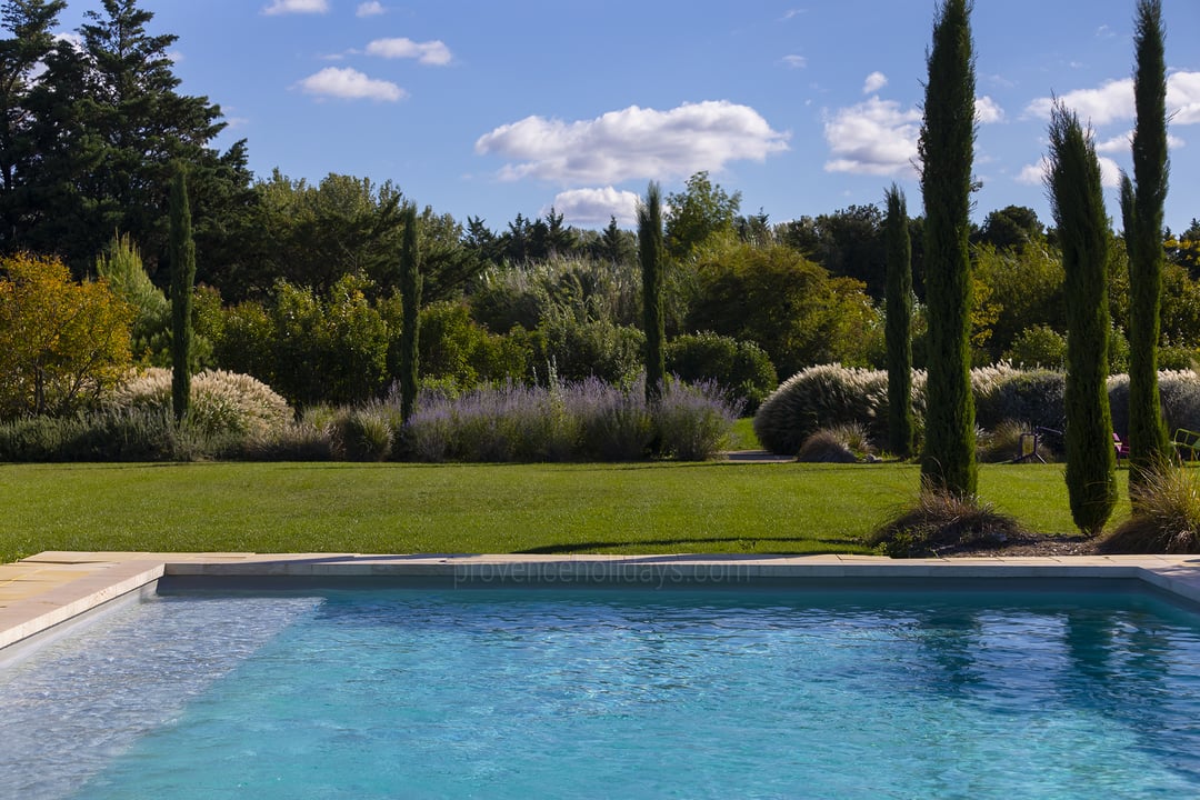 6 - Villa de Luberon: Villa: Pool