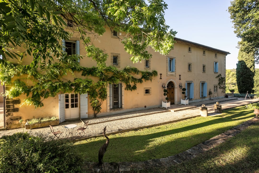 9 - Domaine d\'Uzès: Villa: Exterior