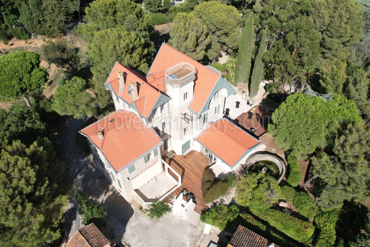 3 - Domaine Ora: Villa: Exterior